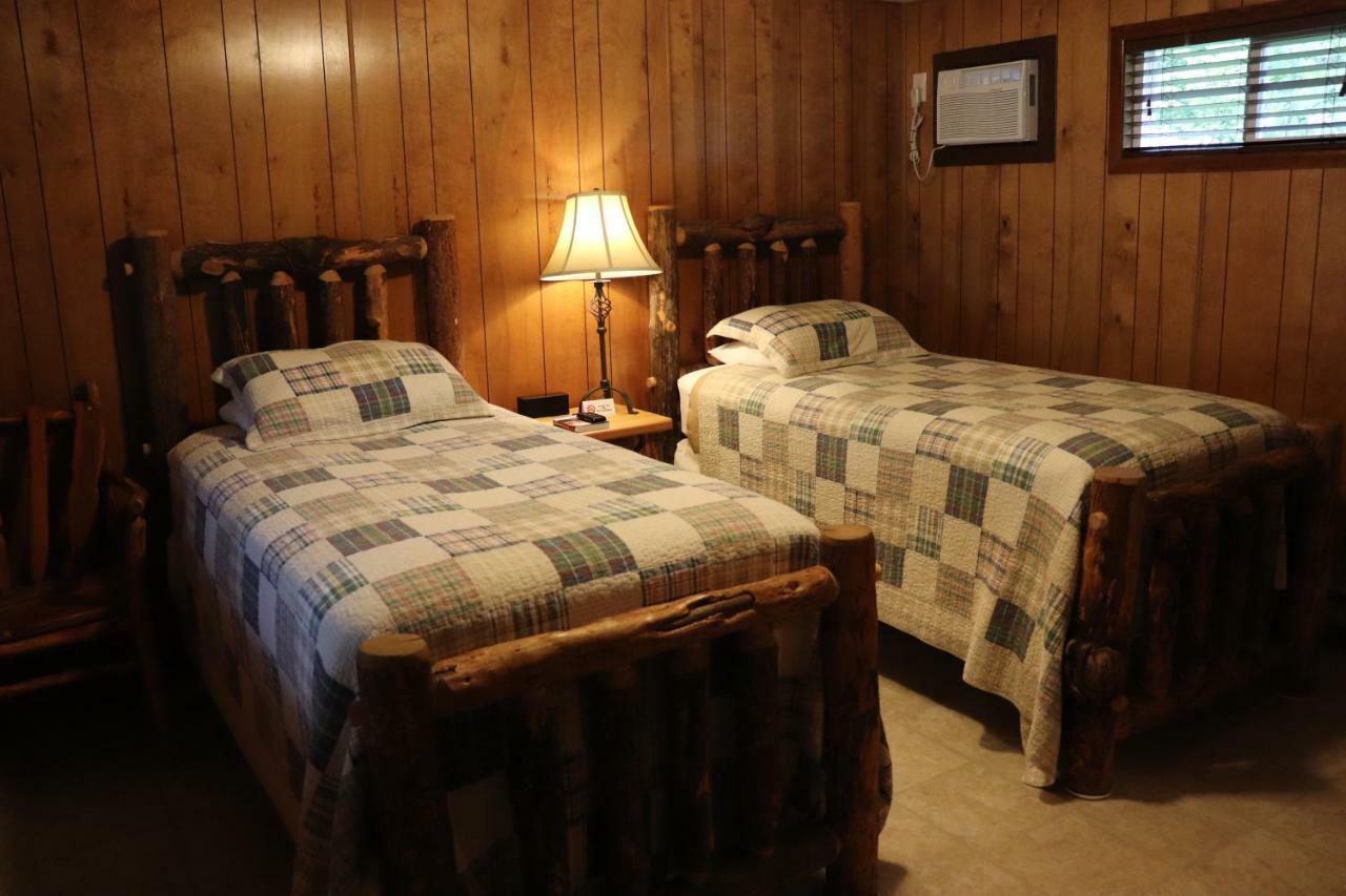 Lone Fir Resort Cougar Ngoại thất bức ảnh