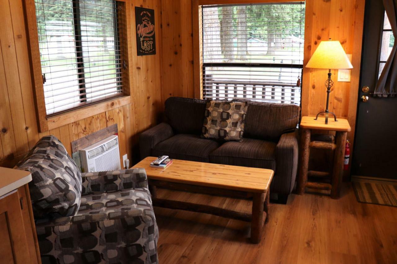 Lone Fir Resort Cougar Ngoại thất bức ảnh